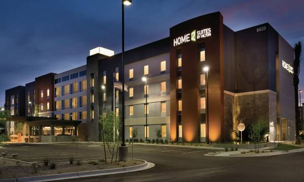 Home2 Suites by Hilton Phoenix - Glendale/Westgate