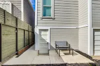 Cozy West oakland cottage with Air Conditioning - Kitchens