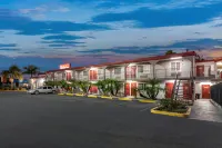 Red Roof Inn Los Angeles – Bellflower - 2-Star