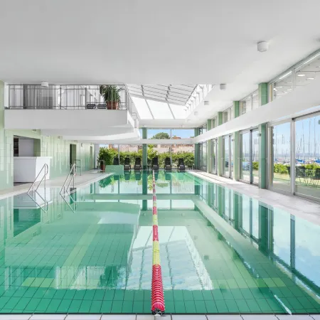 Hotel Yacht Wellness & Business