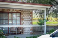 The Ballandean Pub & Motel - 3-Star