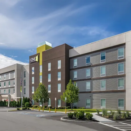 Home2 Suites by Hilton Queensbury Lake George