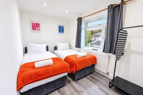Comfortable 2-Bedroom Home Base in Cardiff - 2-Sterne