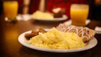 Best Western Plus Mariposa Inn  Conference Centre - breakfast