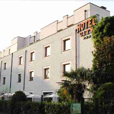 城市飯店 Hotel Exterior