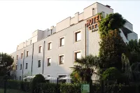 Hotel City Hotels near Le Club Sport Wellness