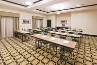 Holiday Inn Express & Suites BROWNFIELD by IHG Hotels in Brownfield