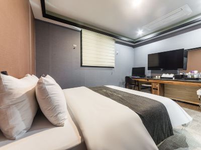 Hwaseong Ritz Hotel