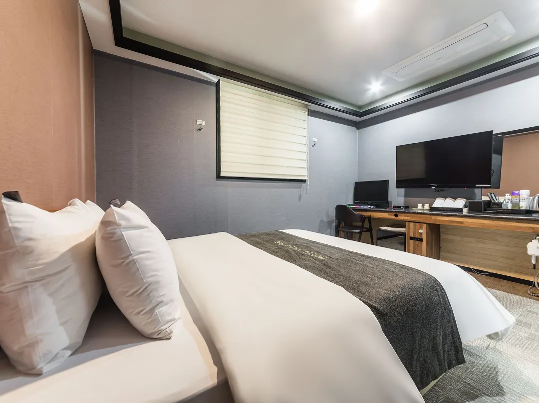 Hwaseong Ritz Hotel - Hwaseong-si