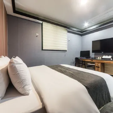 Hwaseong Ritz Hotel