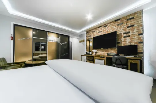 Daegu Bongdeok Sweet