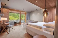 DAS EDELWEISS Salzburg Mountain Resort Hotels in Gemeinde Dorfgastein
