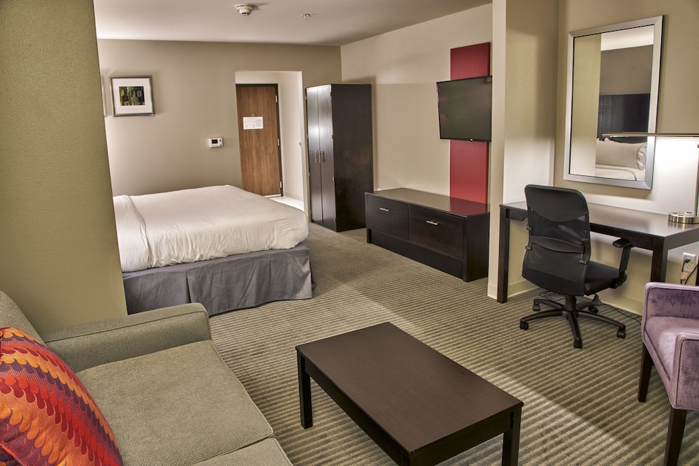 Holiday Inn Express & Suites Tulsa NE - Claremore, an Ihg Hotel