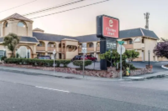 Clarion Hotel by Humboldt Bay