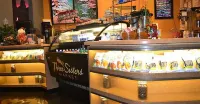 Cliff Castle Casino Hotel - bar