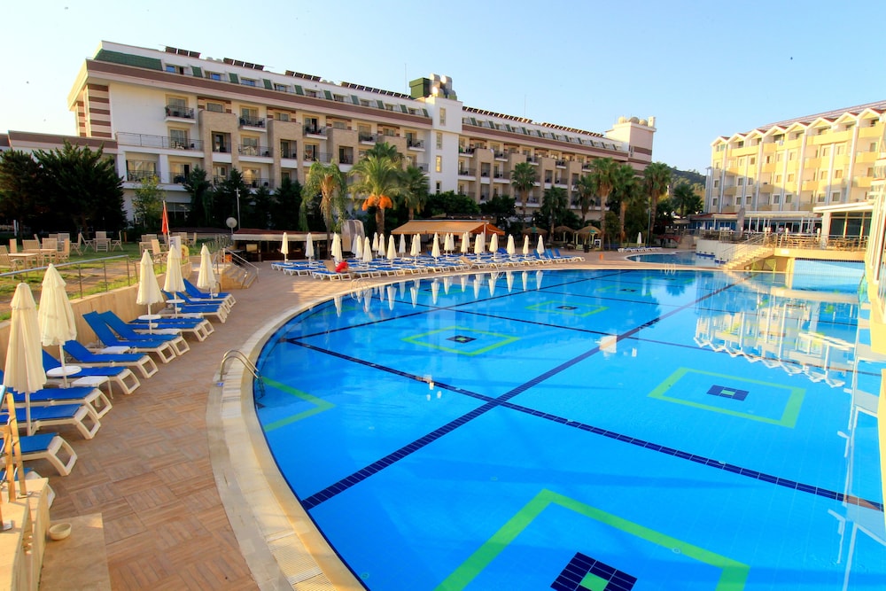 Rox Royal Hotel - All Inclusive