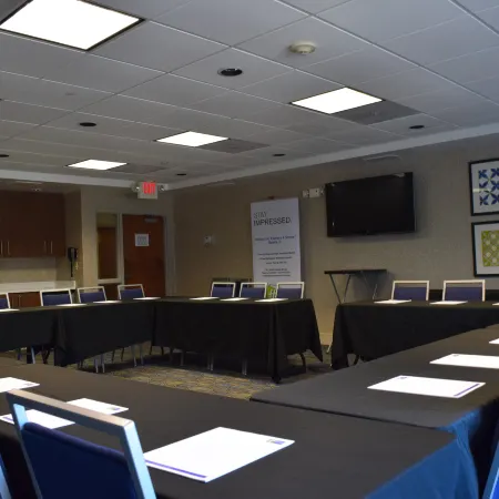 Holiday Inn Express & Suites MURPHYSBORO - CARBONDALE by IHG