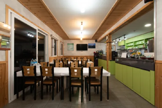 Jeonnam Cheongsando Yeohaeng Pension