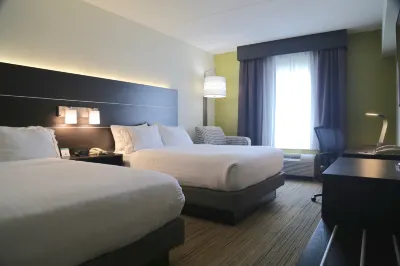 Holiday Inn Express & Suites Brampton Hotel dekat Caledon PanAm Equestrian Park