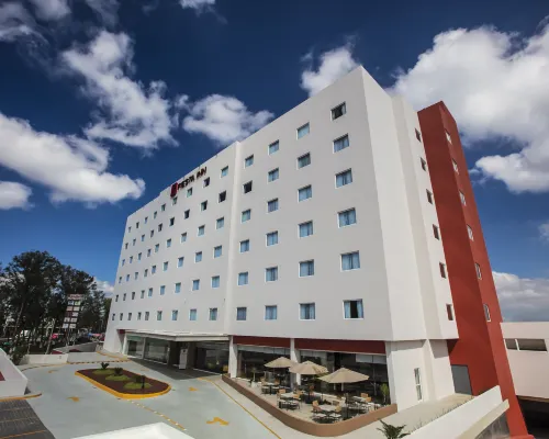 Fiesta Inn Guadalajara Periferico Poniente Hotels near CODE Metropolitano