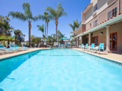 Holiday Inn Express & Suites SAN DIEGO-ESCONDIDO by IHG Hotels in Escondido