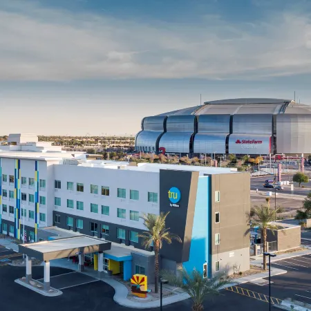 Tru by Hilton Phoenix Glendale Westgate