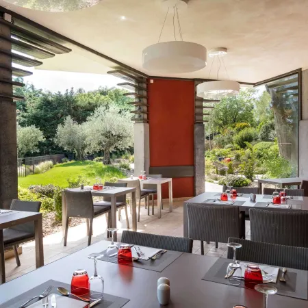 Best Western Plus le Lavarin