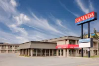 Metro Inn Hotels in University of Calgary District