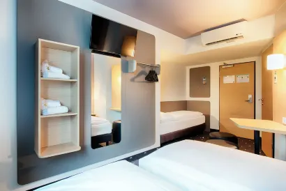 B&B โรงแรม München-Airport