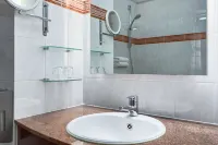 NH Mechelen Hotels near Provinciaal Groendomein Vrijbroekpark