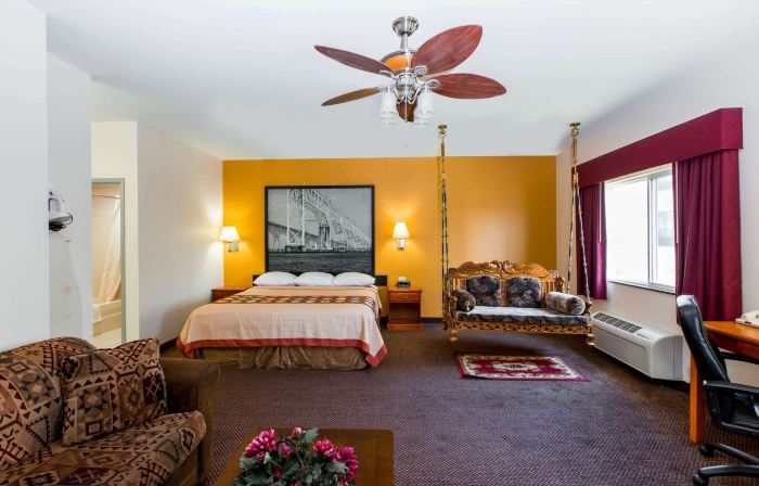 Super 8 by Wyndham Salina