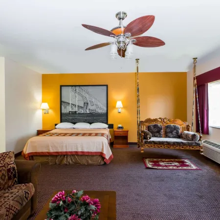 Super 8 by Wyndham Salina