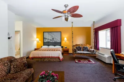 Super 8 by Wyndham Salina Hotels near Kansas State University Salina Aerospace and Technology Campus