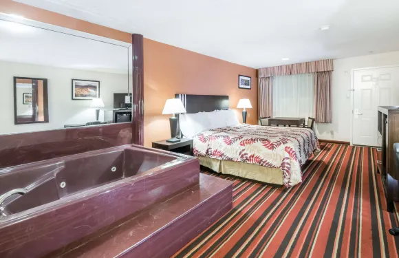 温妮温德姆戴斯套房酒店