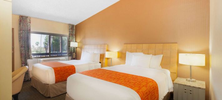 Howard Johnson by Wyndham Yuma Hotels in Yuma