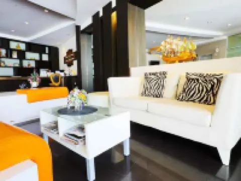 Portrait Pranburi Hotel プラーンブリーのホテル