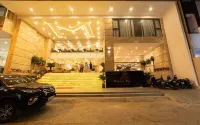 Majestic Premium Hotel - Infinity Pools