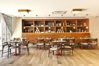 ESuites Savassi Toscanini - Breakfast