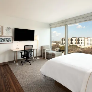 Element Austin at the Domain