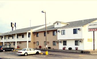 Luxury Inn & Suites