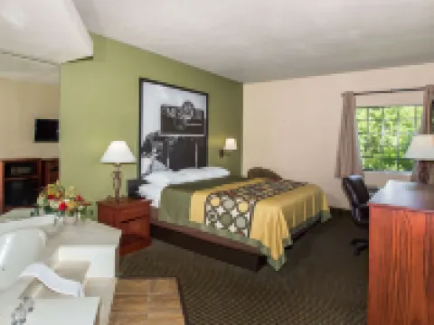 Super 8 by Wyndham Troy Hotels in Troy