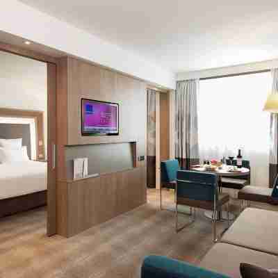 Novotel Fontainebleau Ury Rooms