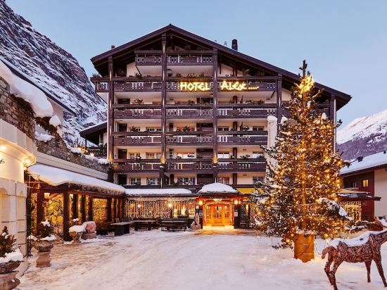 10 Best Hotels near Jack Wolfskin Store, Zermatt 2023 | Trip.com