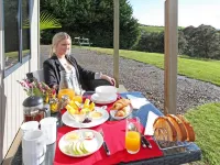 Auckland Country Cottages