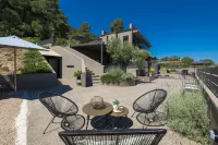 Anmian Suites Hotels in Elia