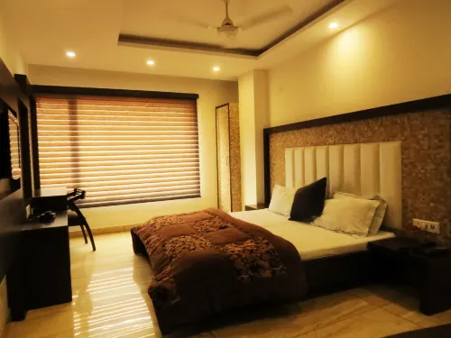 Hotel Amar Palace