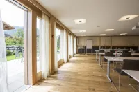 Hotel Spitzhorn Superieur فنادق في Jaun