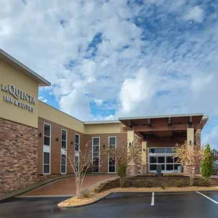 La Quinta Inn & Suites by Wyndham Chattanooga - East Ridge