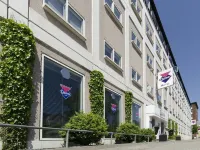 Cabinn Scandinavia Hotels near Torvehallerne