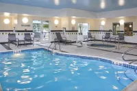 Fairfield Inn & Suites New Buffalo Hotels in New Buffalo Township